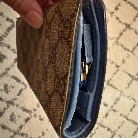 Authentic Gucci Blue Beige long wallet - Picture 4 of 14